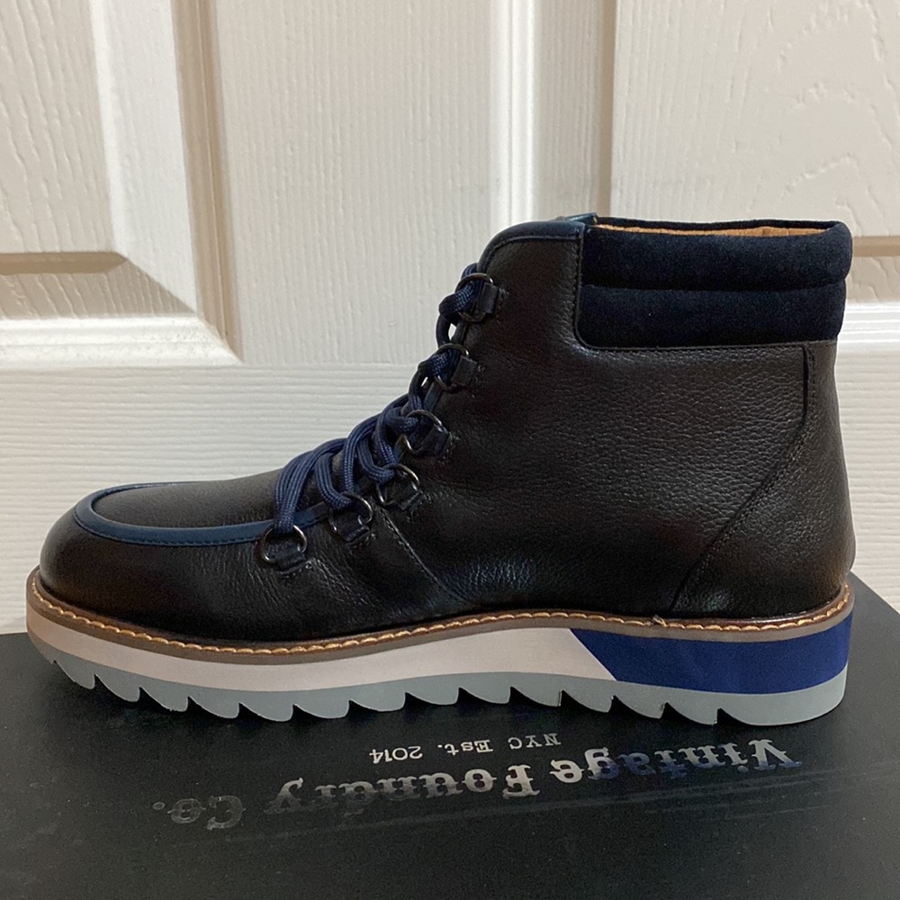 New in box vintage foundry men’s size 7.5 Gunther Leather Chukka Boot - Picture 2 of 2